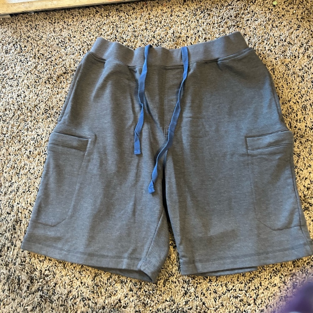 Norm Thompson Men's gray sweat Shorts L Portland Oregon Like New 30%off w♥️ #74